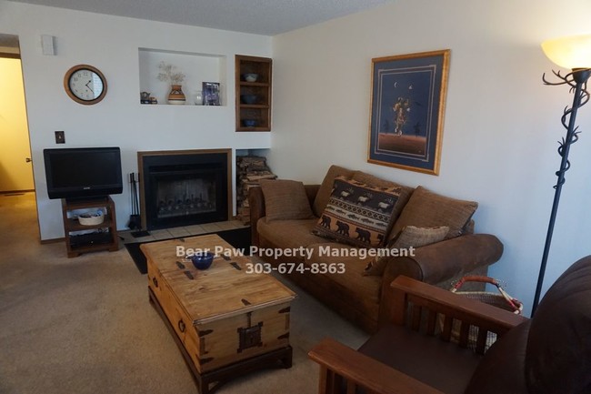 Foto del edificio - 18344 W 58th Pl