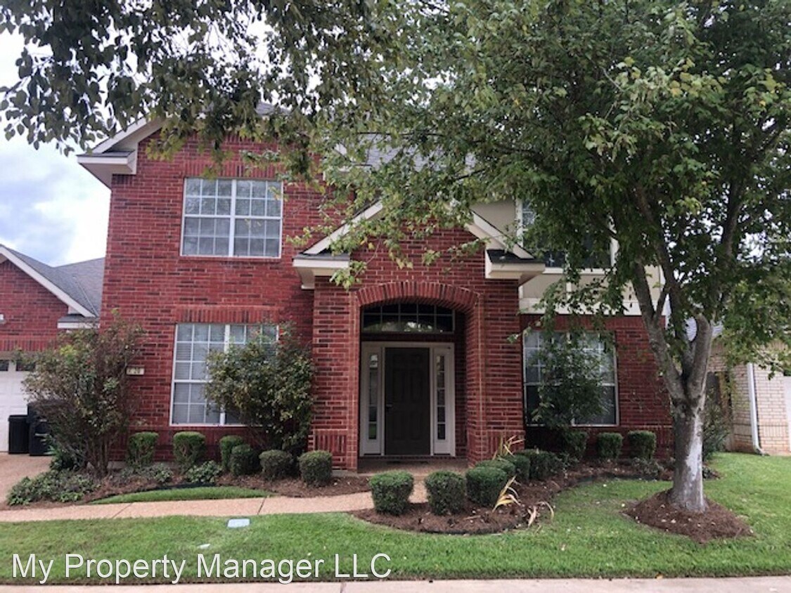 Primary Photo - 3 br, 2.5 bath House - 120 Col AP Kouns
