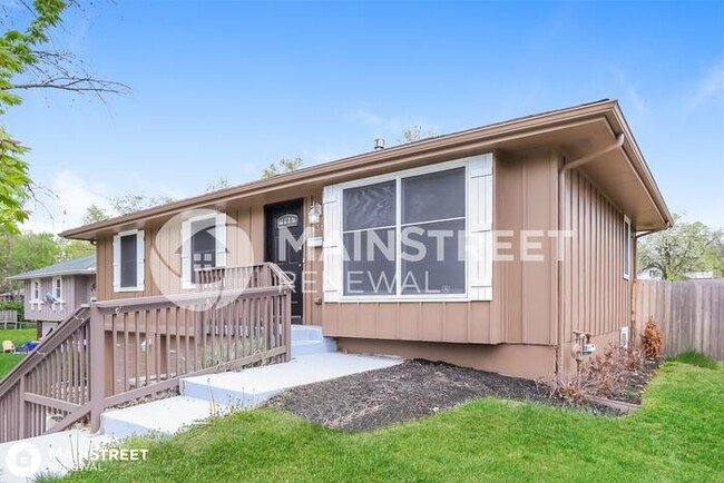 Building Photo - 6312 E 137TH TER, GRANDVIEW, MO 64030