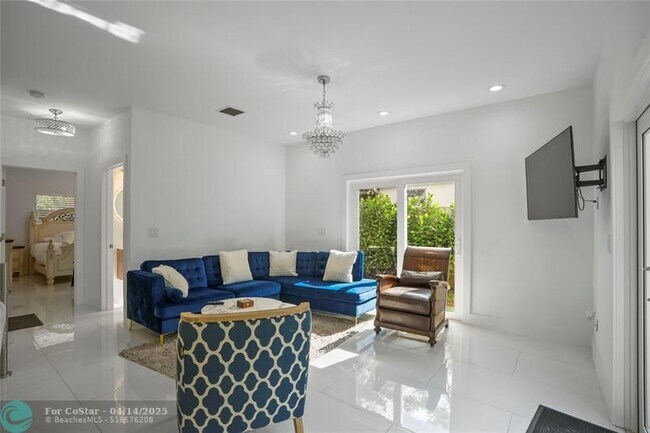 Foto del edificio - 833 SW 17th St