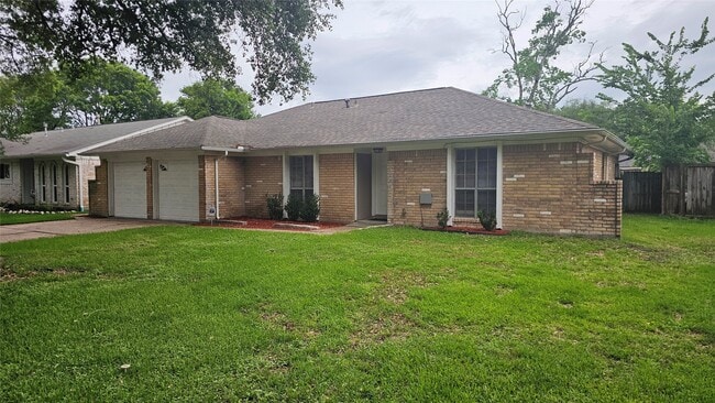 Building Photo - 1404 Cactus St