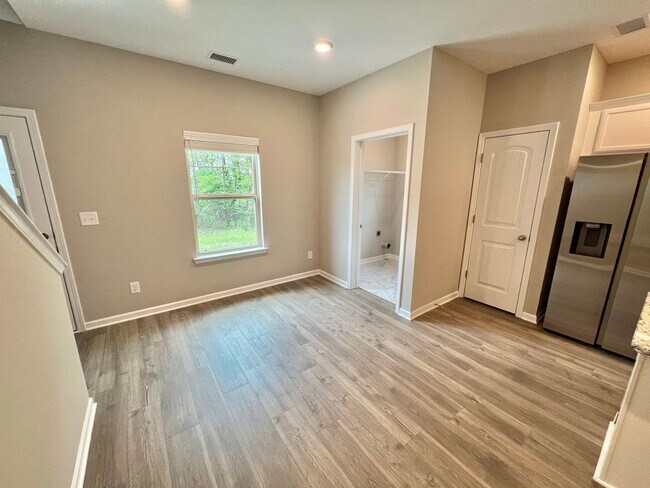 Building Photo - Brand New 3 Bedroom, 2.5 Bathroom Home w/ ...