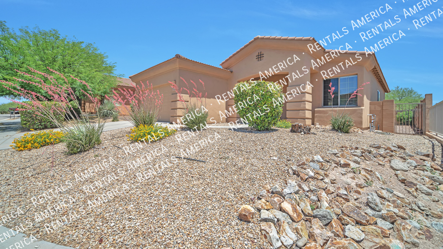 Primary Photo - 10430 E Rita Ranch Crossing Cir