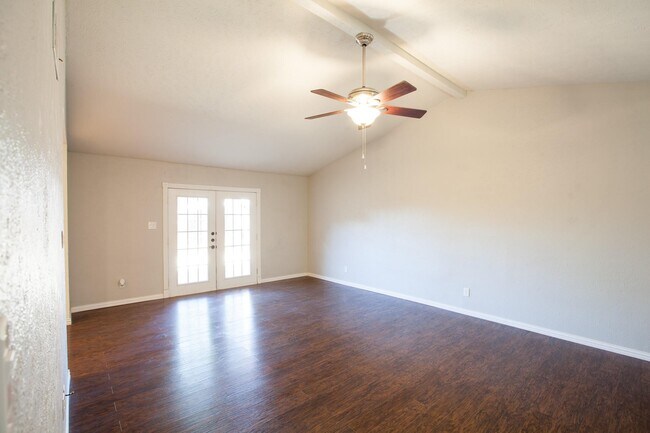Building Photo - 5713 Baker Dr