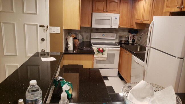 Building Photo - 7510 Hornwood Dr