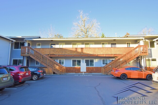 Foto del edificio - 3925 SW Multnomah Blvd