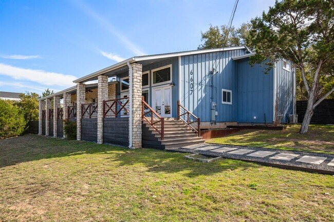 Building Photo - 6607 Avenida Ann St