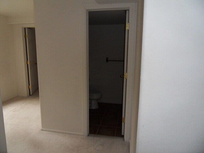 Building Photo - Spectacular 4 bedroom home with finished b...