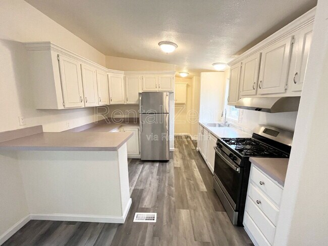 Foto del edificio - 6826 Rubi Ct