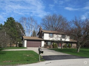 Building Photo - 12706 N Maplecrest Ln