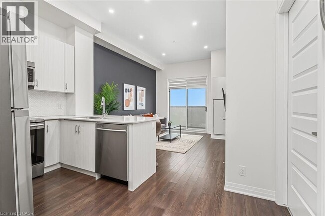 Building Photo - 1105 Leger Wy