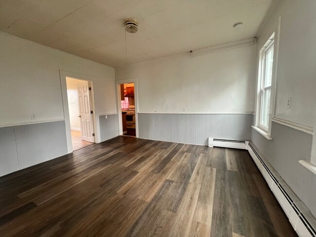 Foto del edificio - 129 Pleasant St