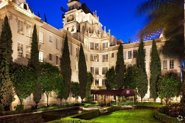 Hollywood Tower Apartments Ca