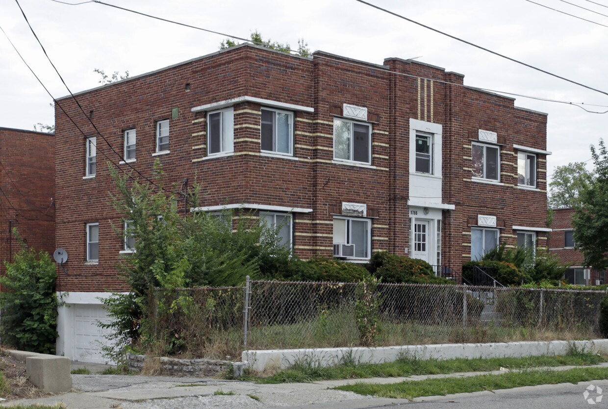 Primary Photo - 1766 Dale Rd