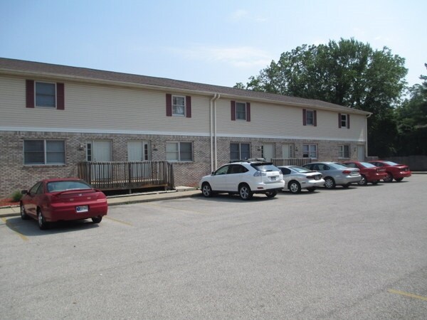 Primary Photo - 424 W Northlane Dr