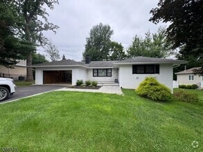 Building Photo - 71 Haller Dr