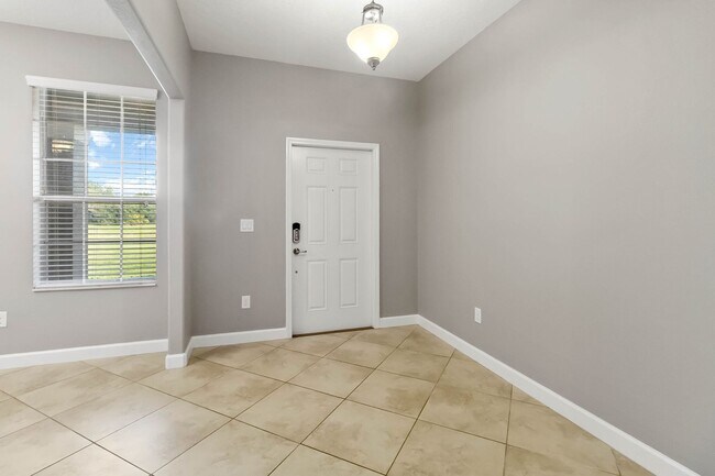 Photo - PENDING APPLICATION- MOVE IN SPECIAL- 3/2.... House