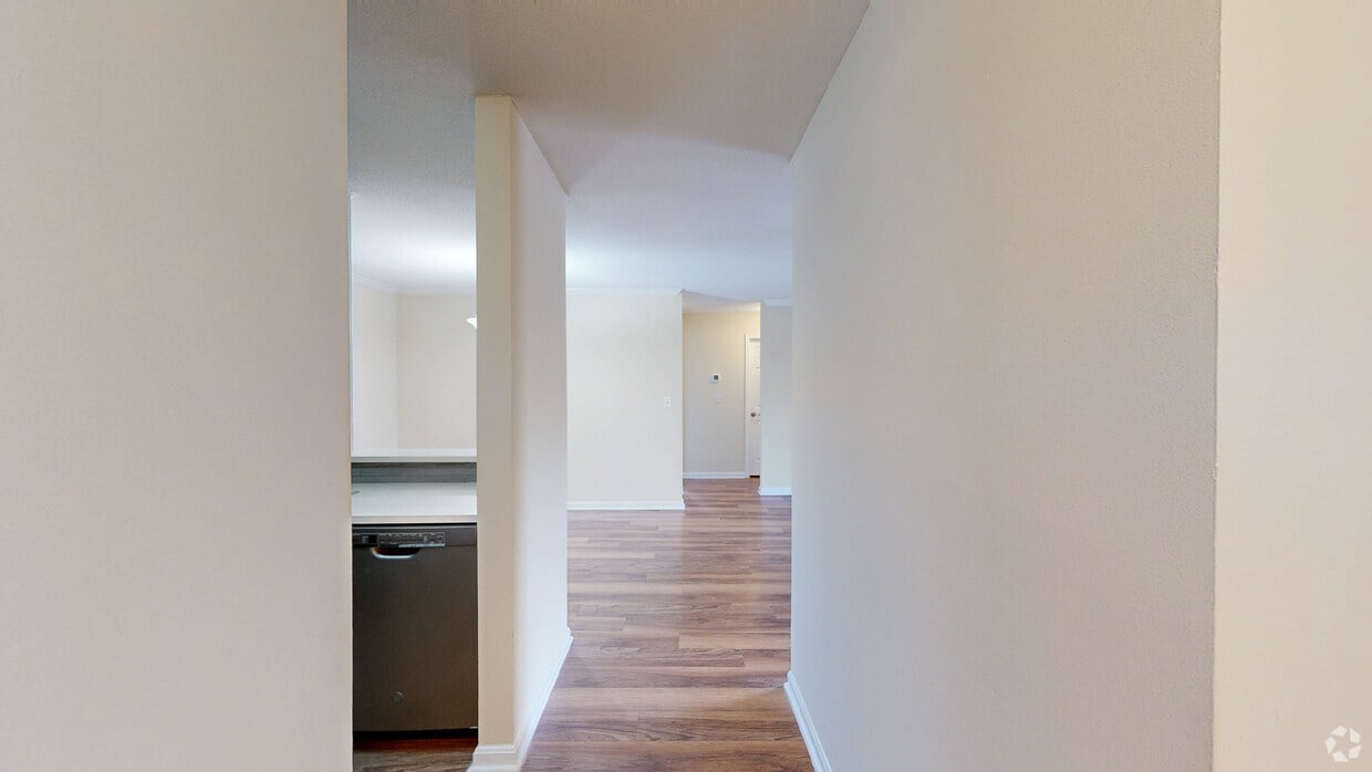 Photo - The Brixton at Loudoun Apartments