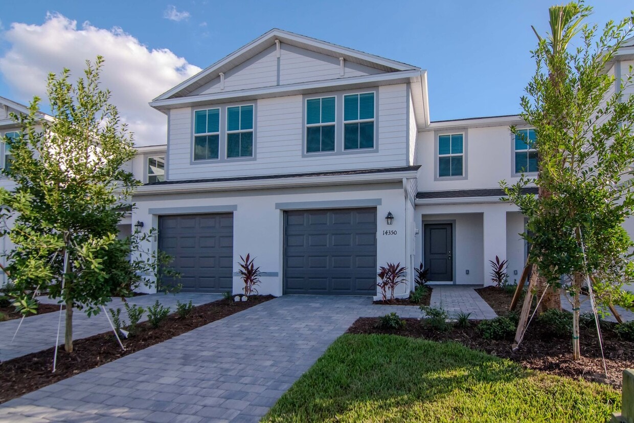 Primary Photo - Modern New Construction Townhome in Desirable Lakewood Ranch – Up to 1 Month Free