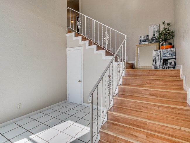 Foto del edificio - 1533 Glenbrook Dr