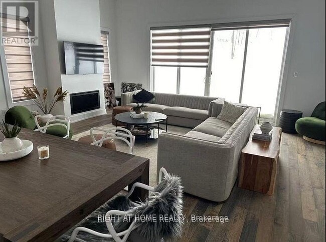 Building Photo - 47 Muskoka Bay Blvd