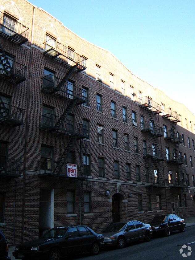 Foto principal - 1517 Taylor Ave