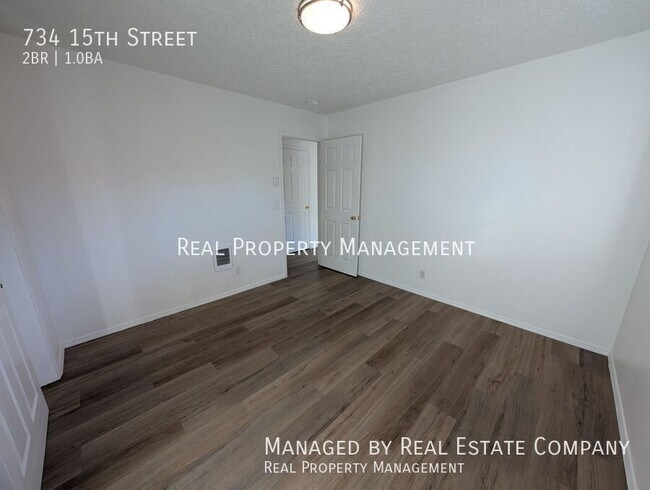 Foto del edificio - 734 15th St