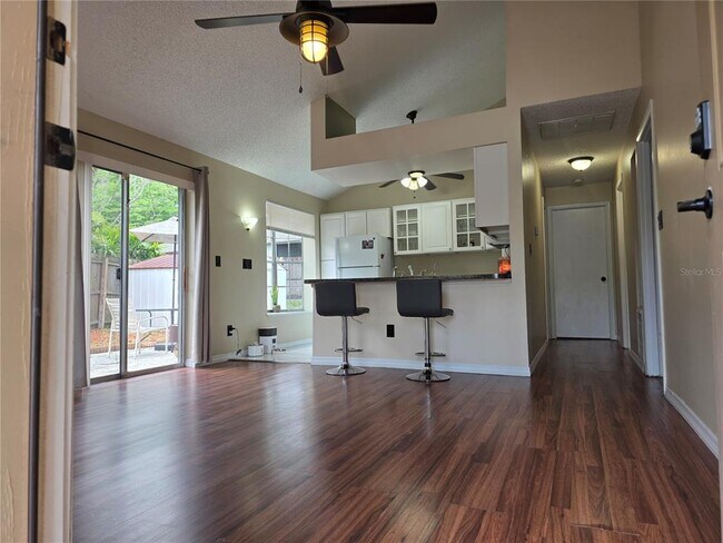 Foto del edificio - 2674 Macklin Ct