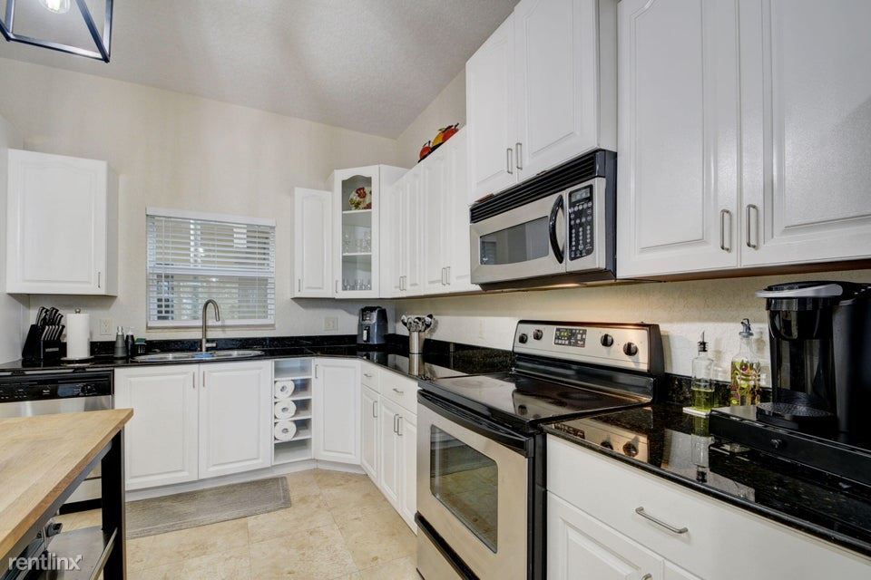 Primary Photo - 3 br, 2 bath House - 1640 Presidential Way...