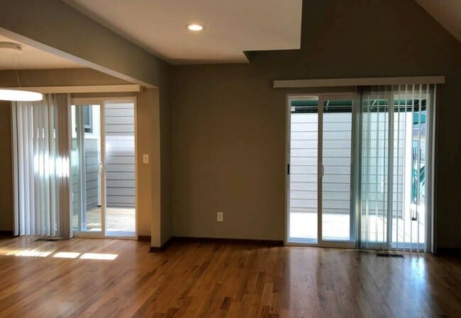 Building Photo - 3804 Pennsylvania Ave