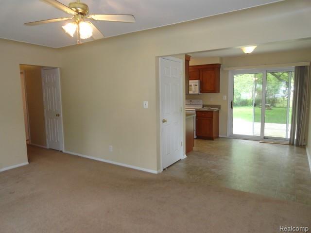 Foto del edificio - 315 Cherryland St