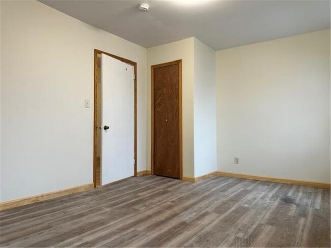 Building Photo - 7105 Main St