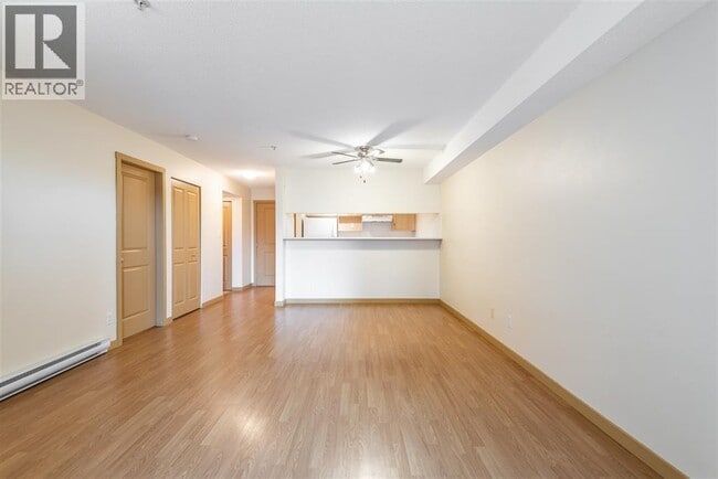 Building Photo - 2FL 38003 SECOND AVENUE