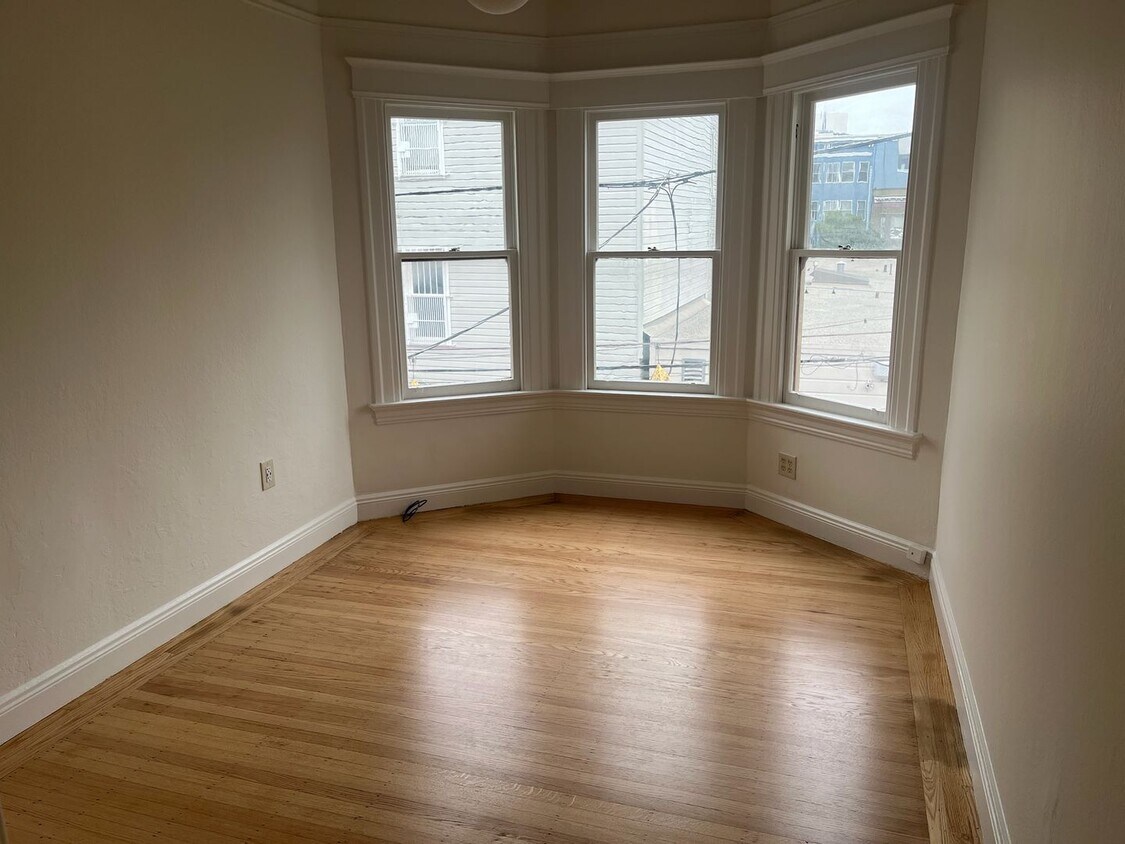 Primary Photo - Great Hayes Valley Location and Plenty of ...