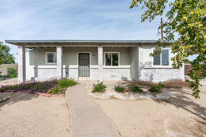 Primary Photo - Charming Mesa Home