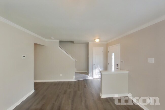 Foto del edificio - 403 Darby Ln