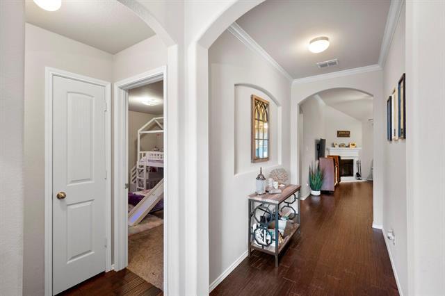 Foto del edificio - 14344 Broomstick Rd