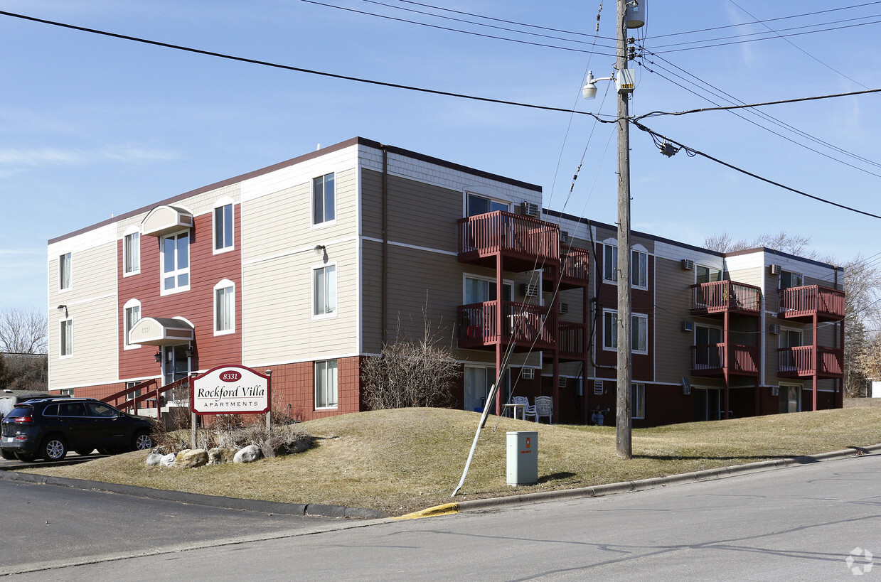 Building Photo - Rockford Villa Apartments