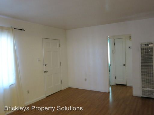 Building Photo - 1841 Madeira Dr NE