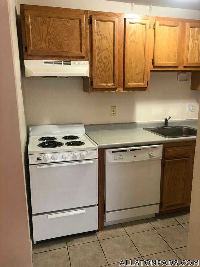 Foto del edificio - 34 Gardner St