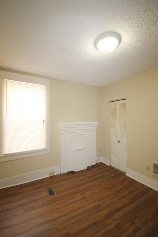 Building Photo - 1135 Garfield St