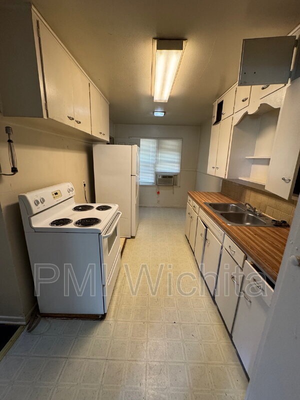 Foto del edificio - 2302 S Broadview St