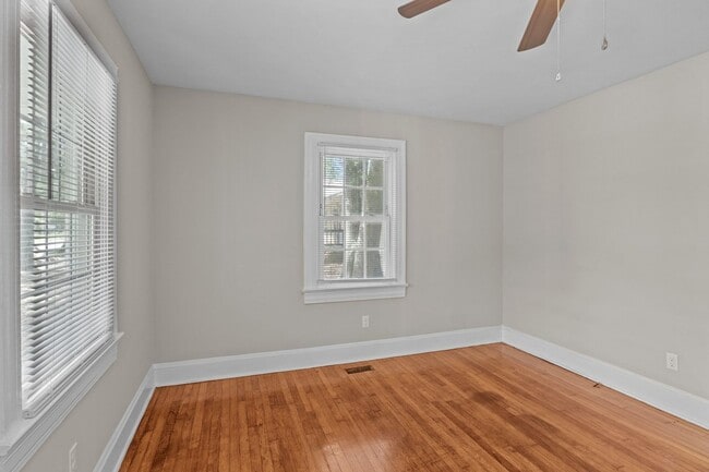 Building Photo - 1216 Branch St