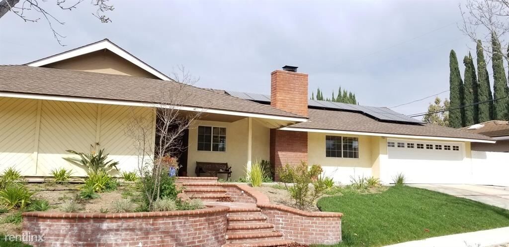 Foto principal - 6 br, 3 bath House - 13 Westbury St