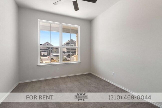 Foto del edificio - 4015 Wild Bloom Rd