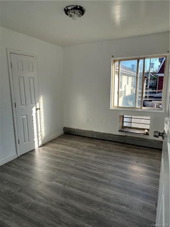 Building Photo - 144-14-144107 107th Ave