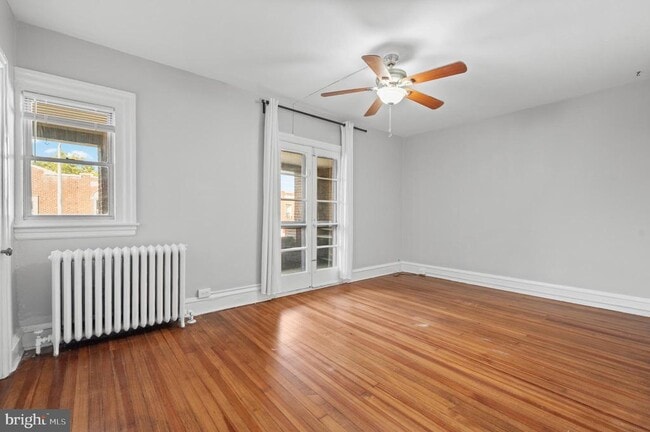 Foto del edificio - 836 W Lancaster Ave