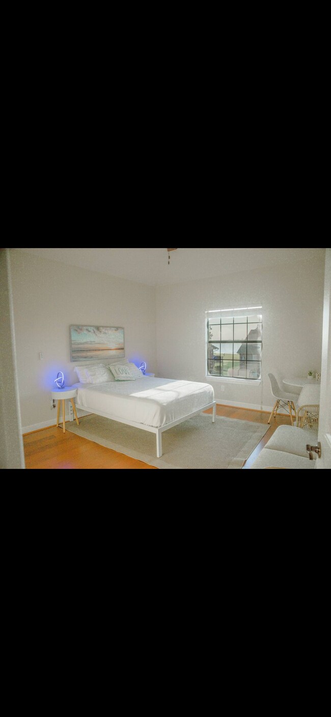 Foto del edificio - 1889 Signal Ridge Pl