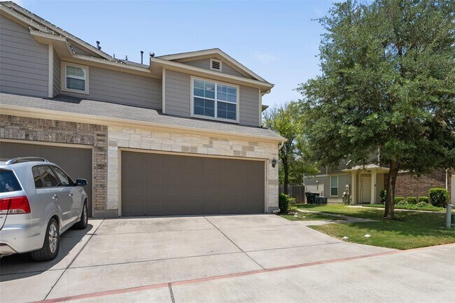 Building Photo - 14412 Lewis Carroll Ln