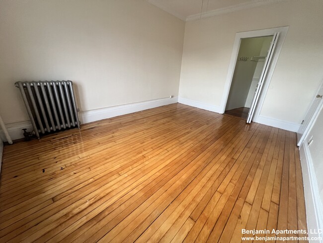 Foto del edificio - 433 Cambridge St